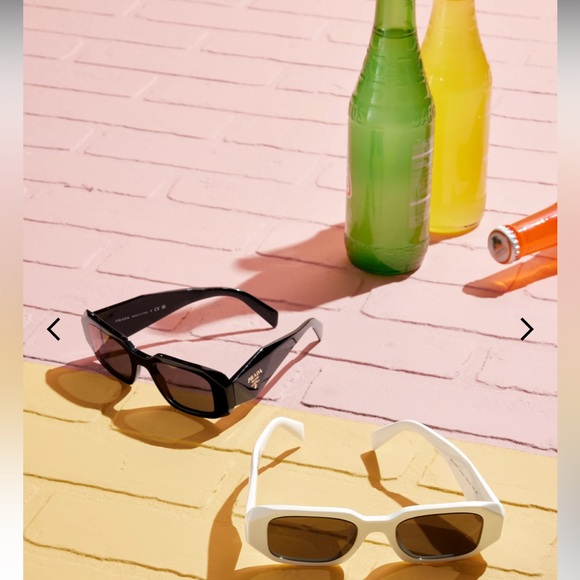 Prada classic black pre-owned full inclusion !!!! Still in stores - Picture 3 of 9